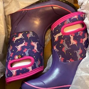 COPY - Brand new purple Bog boots for girls, size 13!